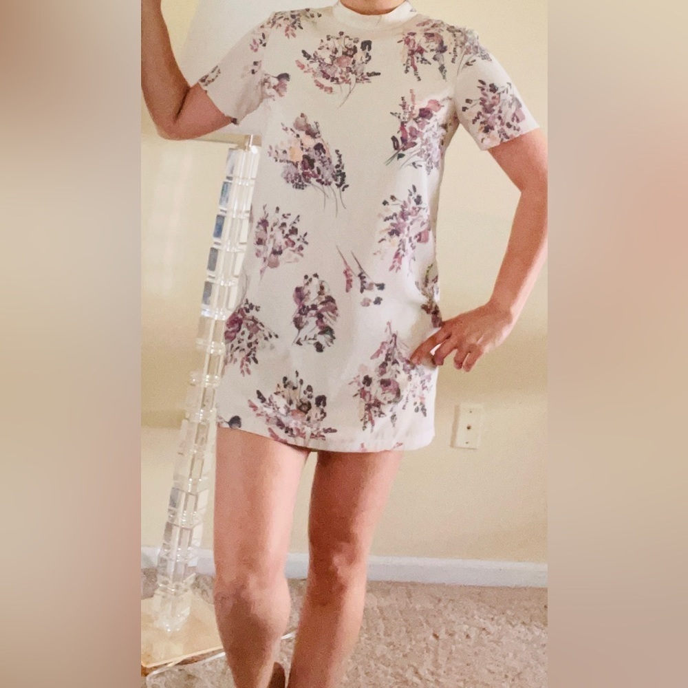 Mini dress by Leith size S
